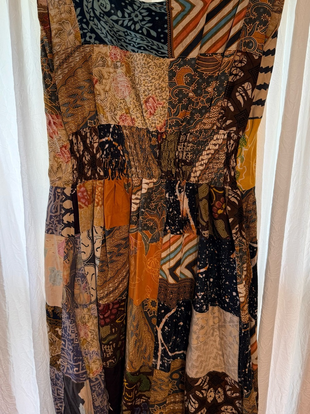 Jaded Gypsy NWT
Patchwork Sleeveless Midi Dress in Multicolor. - Picture 3 of 4